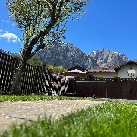 La Casa Buşteni
