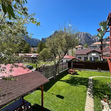 La Casa Buşteni